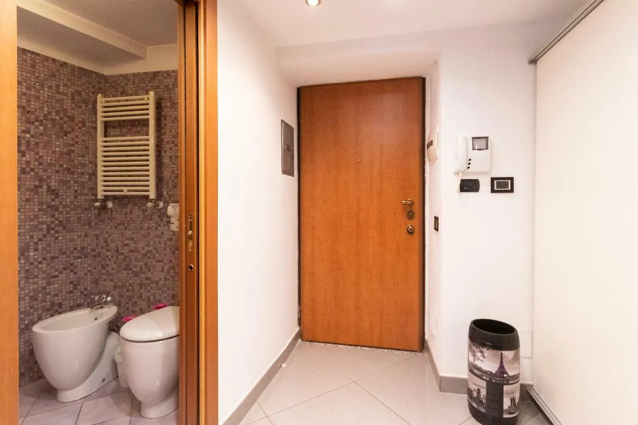 Studio Alzaia 54 Navigli Milan
