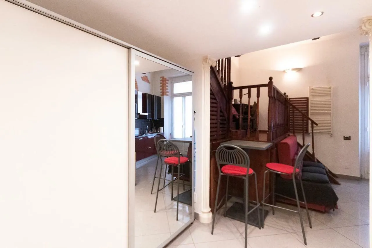 Apartment Studio Alzaia 54 Navigli Milan